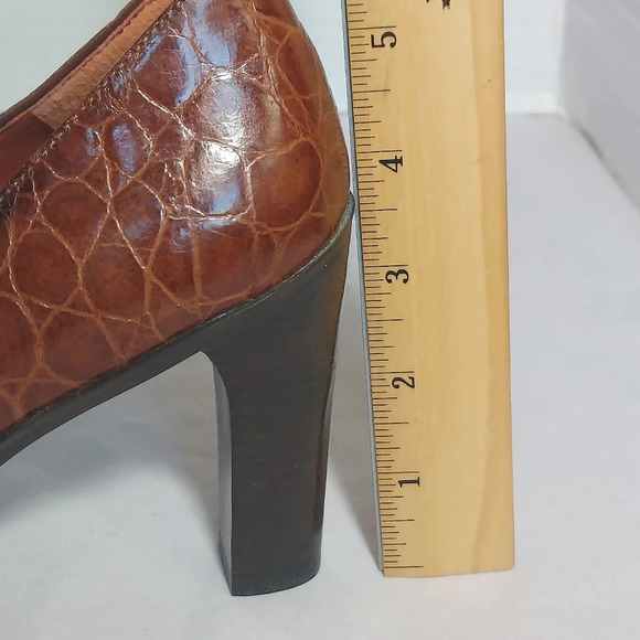 Nine West Cognac Alligator Embossed Leather Open Toe Heels Block Heel - Picture 12 of 15